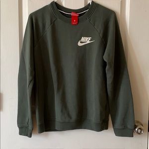 Nike crew neck sweater